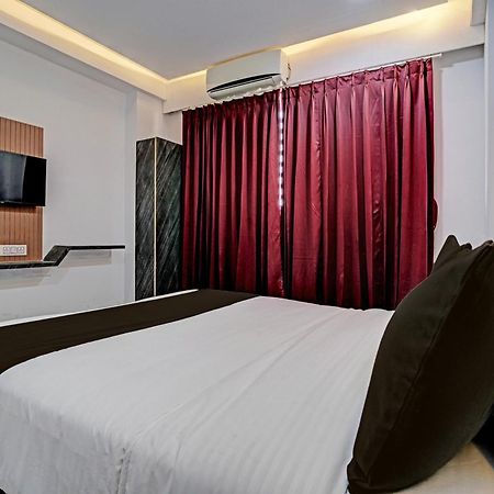 Hotel O Star Galaxy Surat Zewnętrze zdjęcie